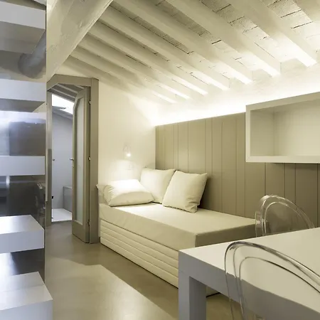 Palazzo Dei Ciompi Aparthotel 3*