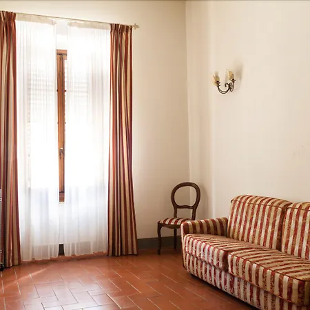 Palazzo Dei Ciompi Aparthotel