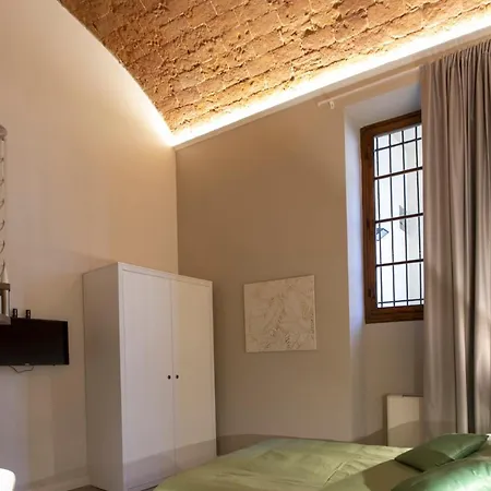 Palazzo Dei Ciompi Aparthotel