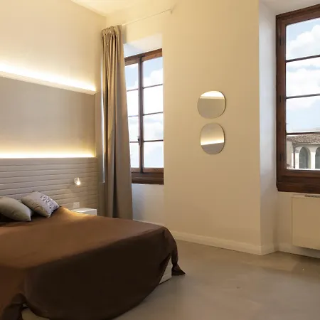 Palazzo Dei Ciompi Aparthotel 4*