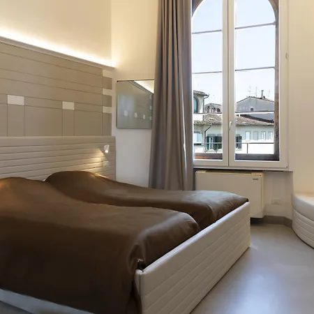 Palazzo Dei Ciompi Aparthotel Florence