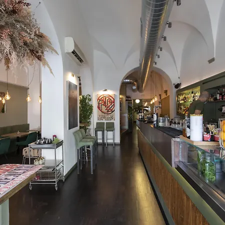 Palazzo Dei Ciompi Aparthotel Florence